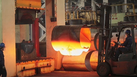 নির্ভুল উত্পাদন: জিয়ানজিন গাওক্সিন পাইপ ফিটিং এ টি ফিটিংকে আকার দেওয়া